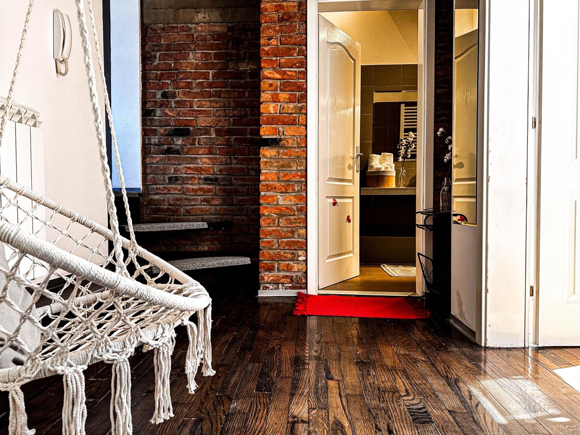 Appartamento Family Penthouse Old Town Heart Renovated Belgrado Esterno foto