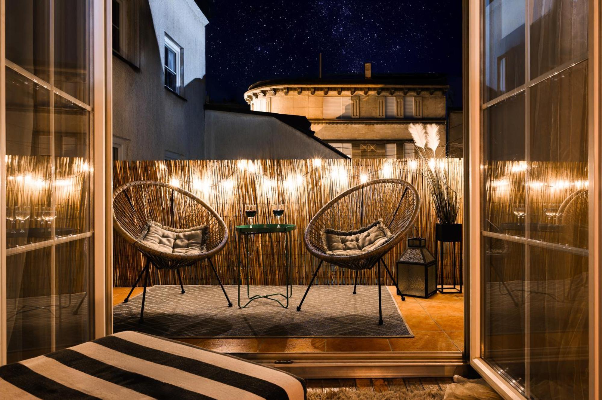 Appartamento Family Penthouse Old Town Heart Renovated Belgrado Esterno foto